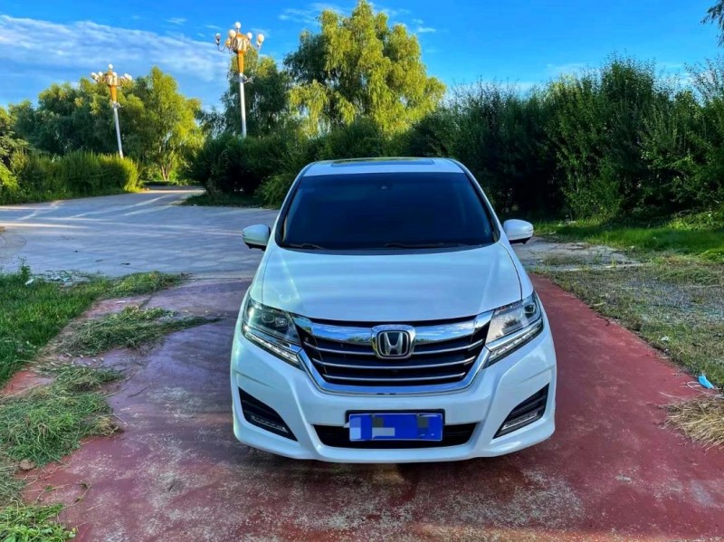 东营17年本田艾力绅1