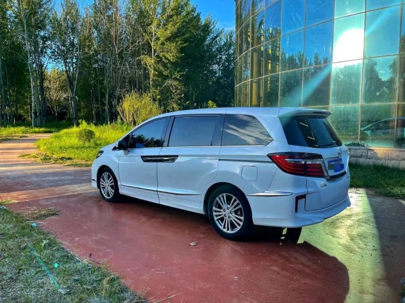 东营17年本田艾力绅7