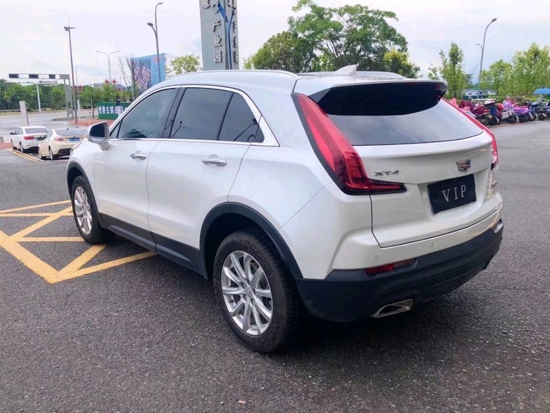 宜春20年凯迪拉克XT49