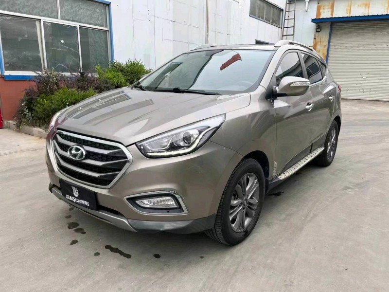 济南16年现代ix352