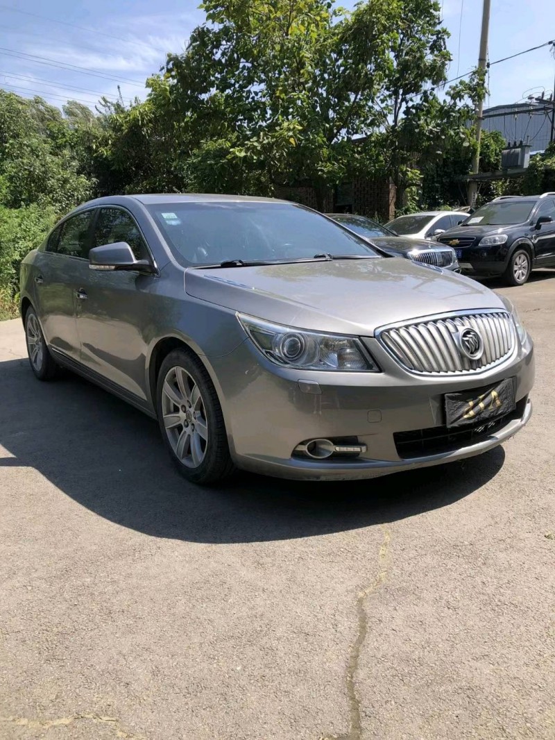 沈阳12年别克君越3