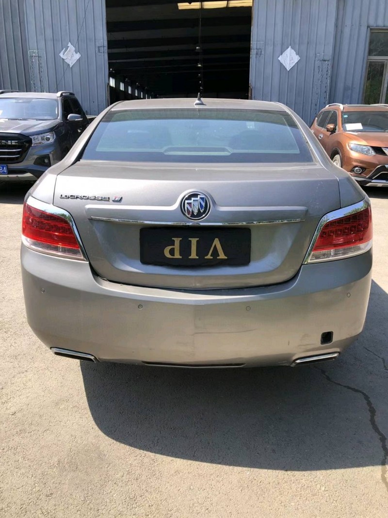 沈阳12年别克君越6