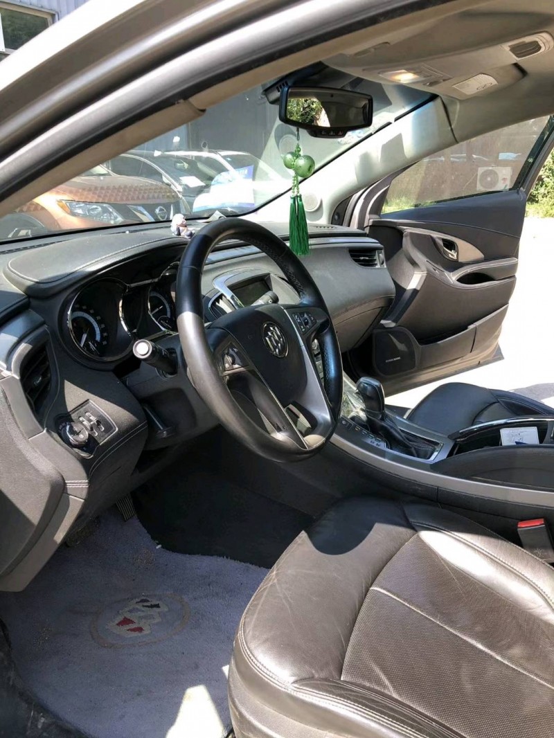 沈阳12年别克君越7