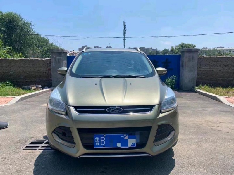 东营13年福特翼虎1