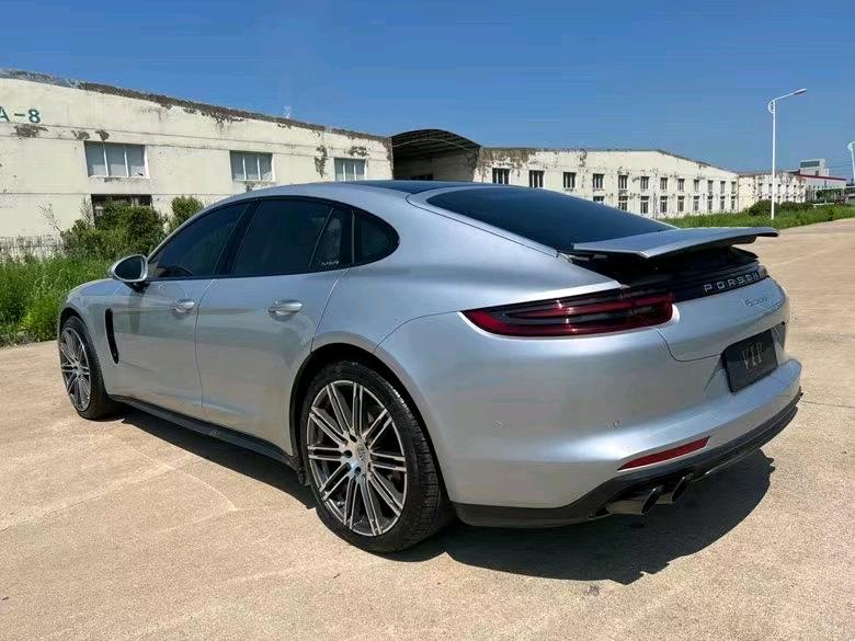 盐城18年保时捷帕拉梅拉8