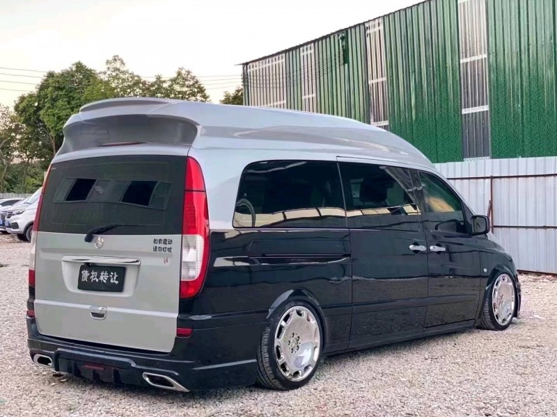 中山13年奔驰威霆3