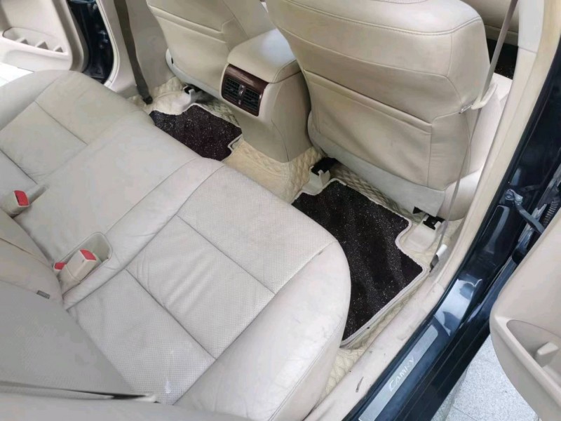 北京12年丰田凯美瑞4