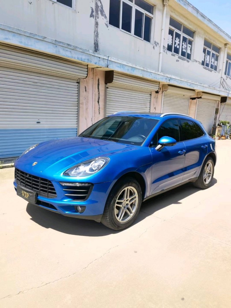 青岛16年保时捷Macan3