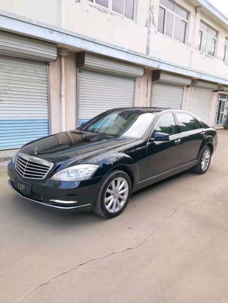 东营10年奔驰S3