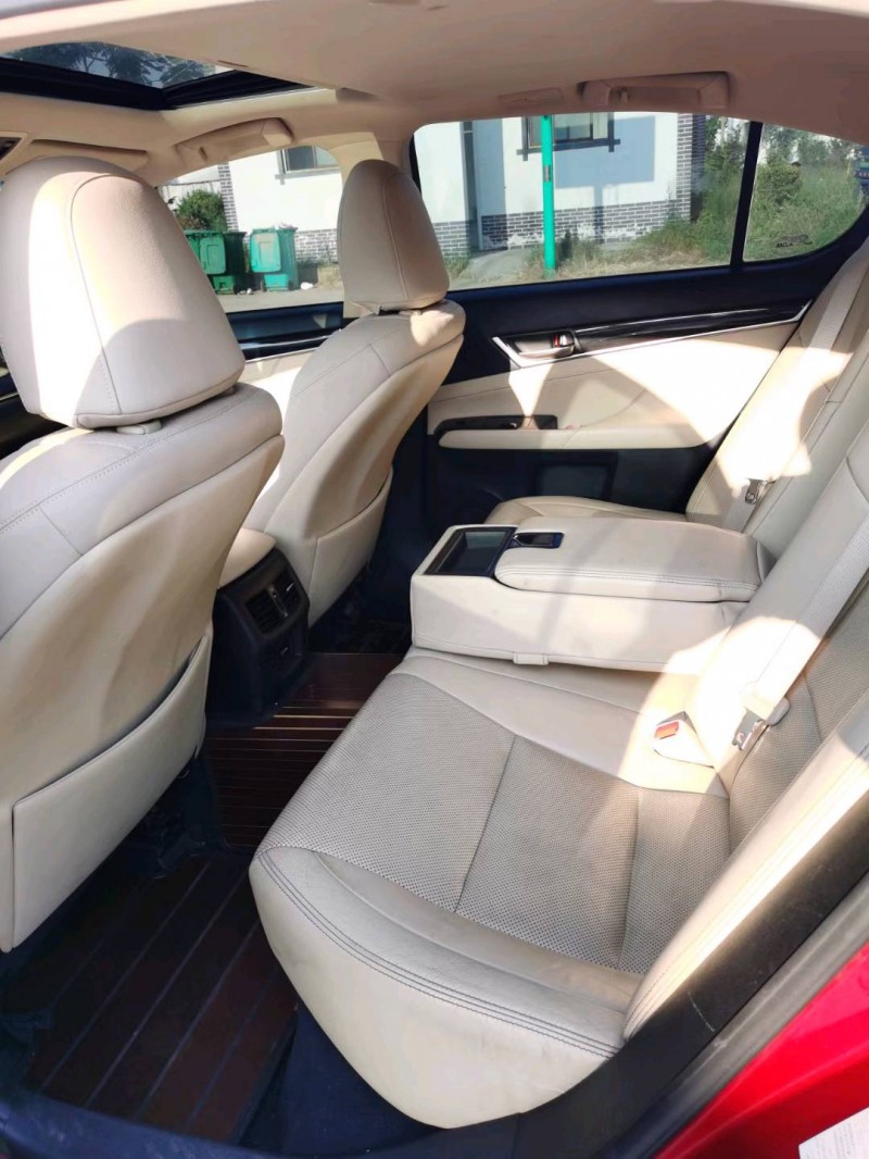 徐州13年雷克萨斯GS5