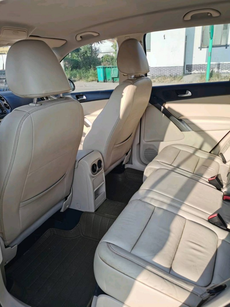 徐州12年大众途观5