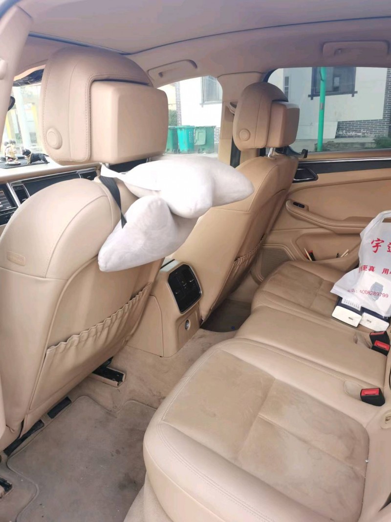 徐州15年保时捷Macan5