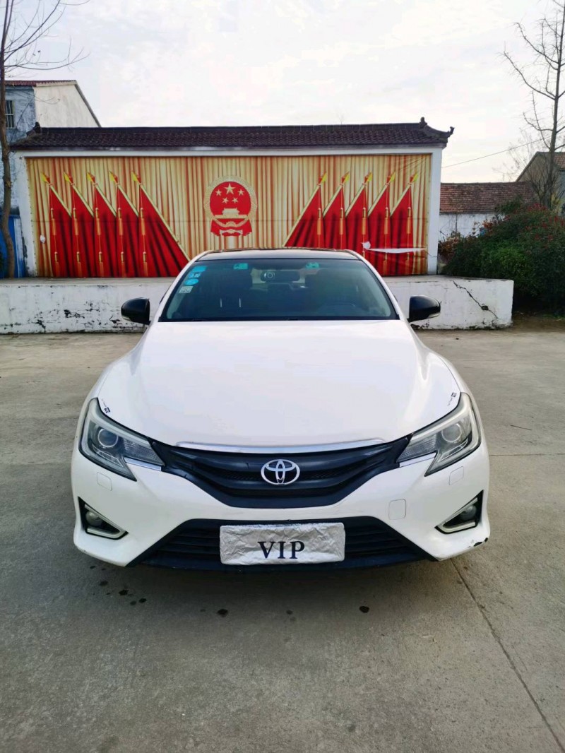 徐州14年丰田锐志8