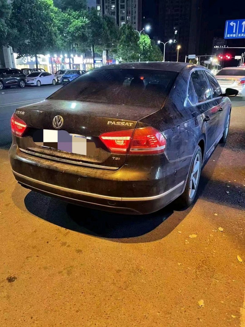 重庆14年大众帕萨特5