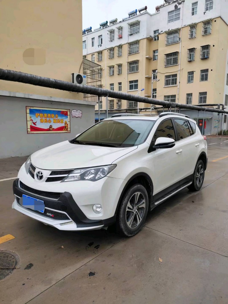 徐州16年丰田RAV4荣放7