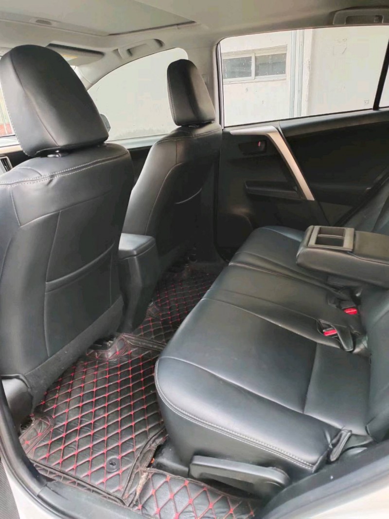 徐州16年丰田RAV4荣放5