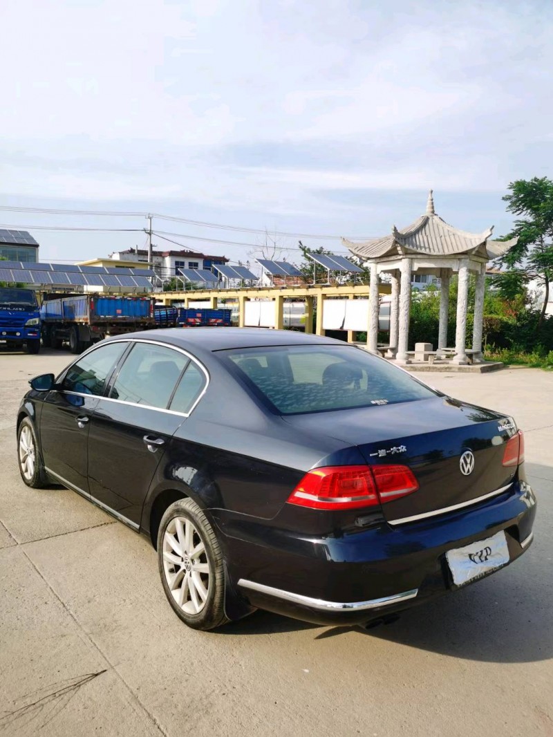 徐州13年大众迈腾8