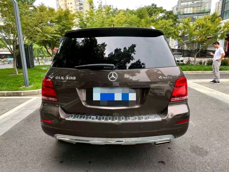 湖州13年奔驰GLK9