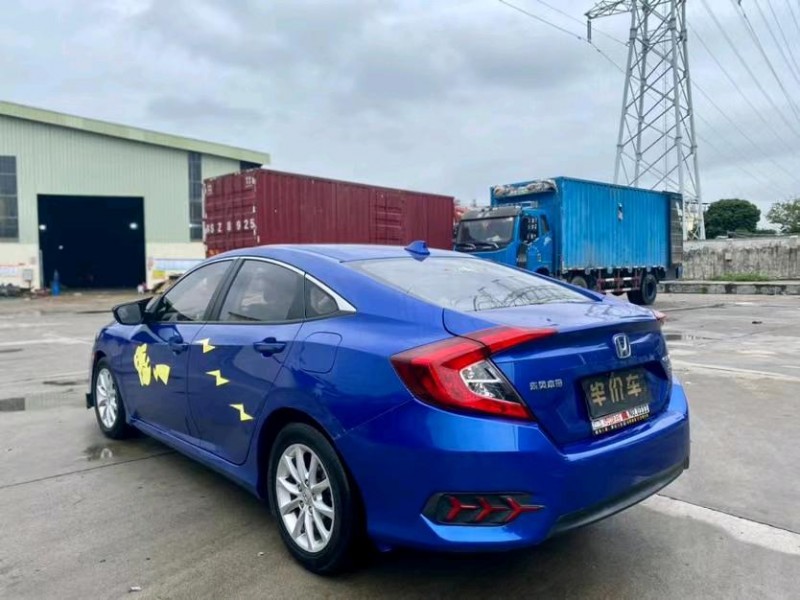 东莞17年本田思域7