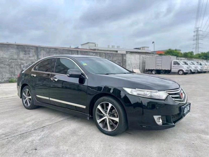 东莞10年本田思铂睿3