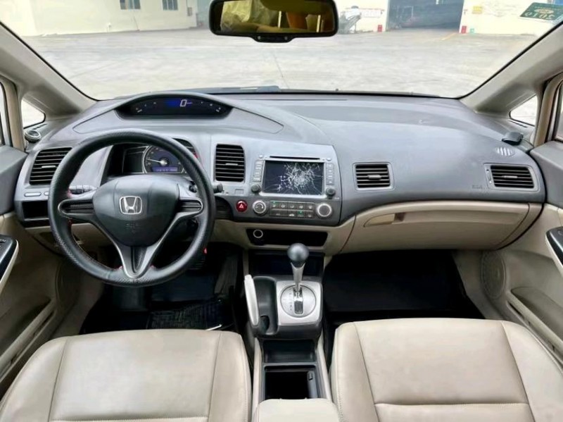 东莞10年本田思域5