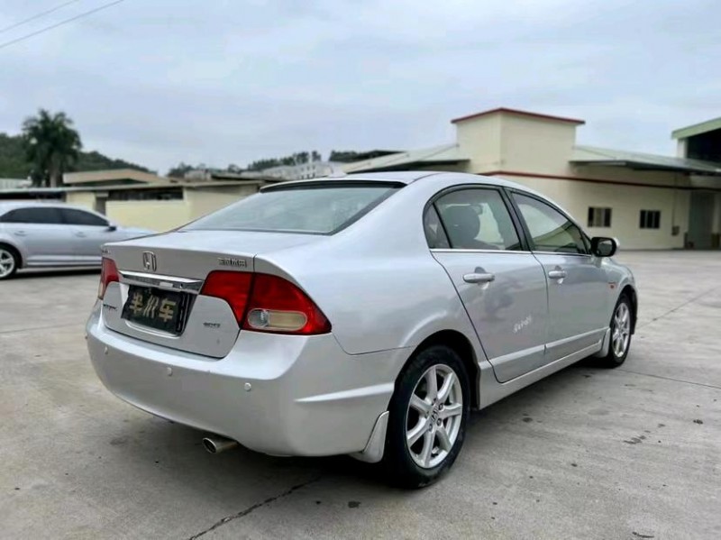 东莞10年本田思域6