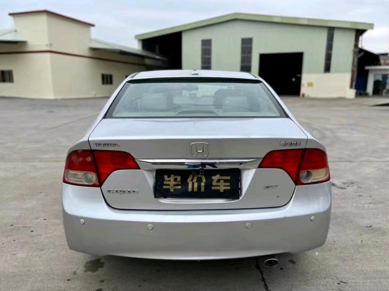 东莞10年本田思域8