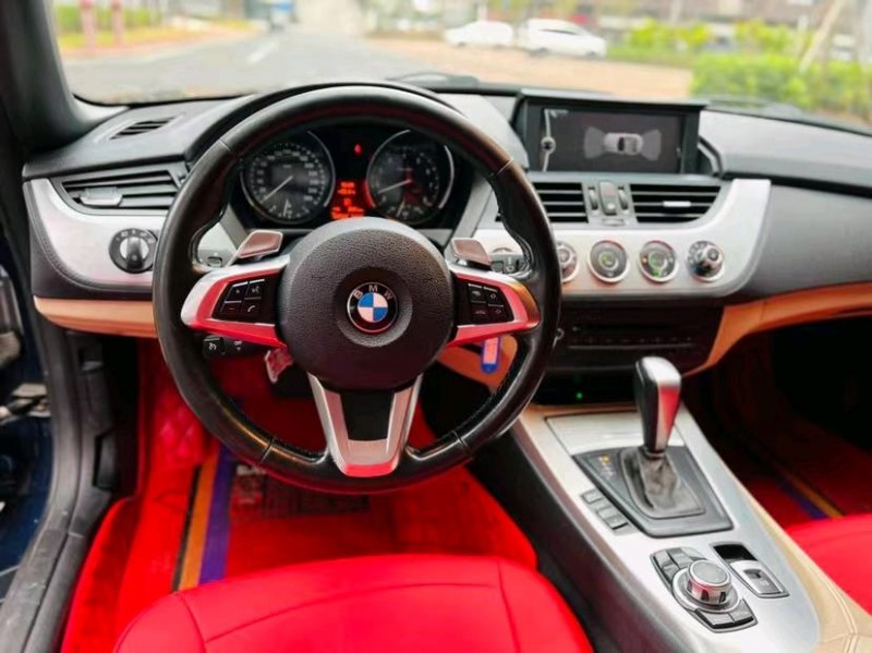 东莞11年宝马Z45