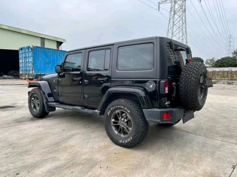 东莞18年Jeep牧马人8