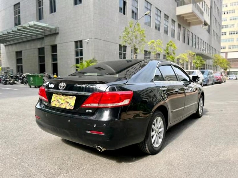 东莞13年丰田凯美瑞8