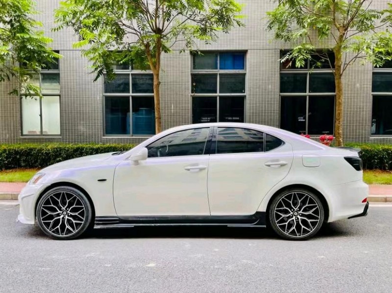 东莞06年雷克萨斯IS8