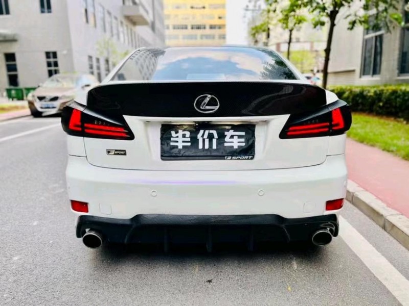 东莞06年雷克萨斯IS9