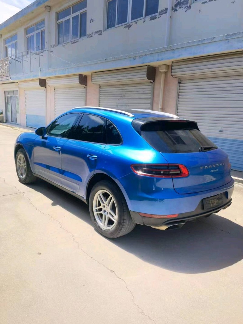 东营16年保时捷Macan7