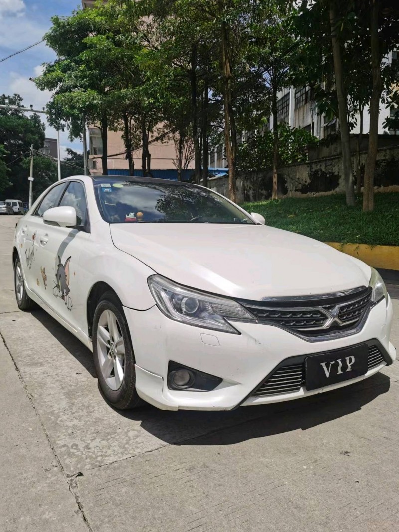 东莞14年丰田锐志7