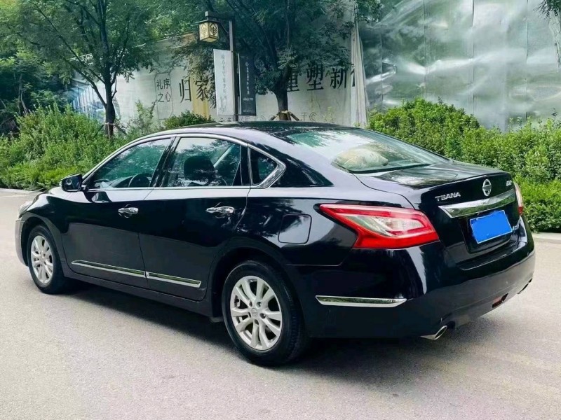 东营14年日产天籁3