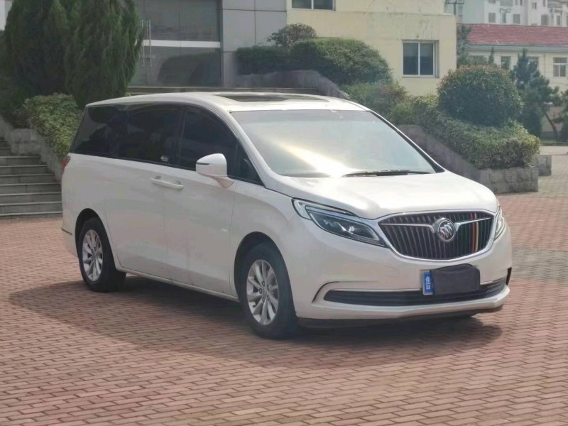 东营17年别克GL88