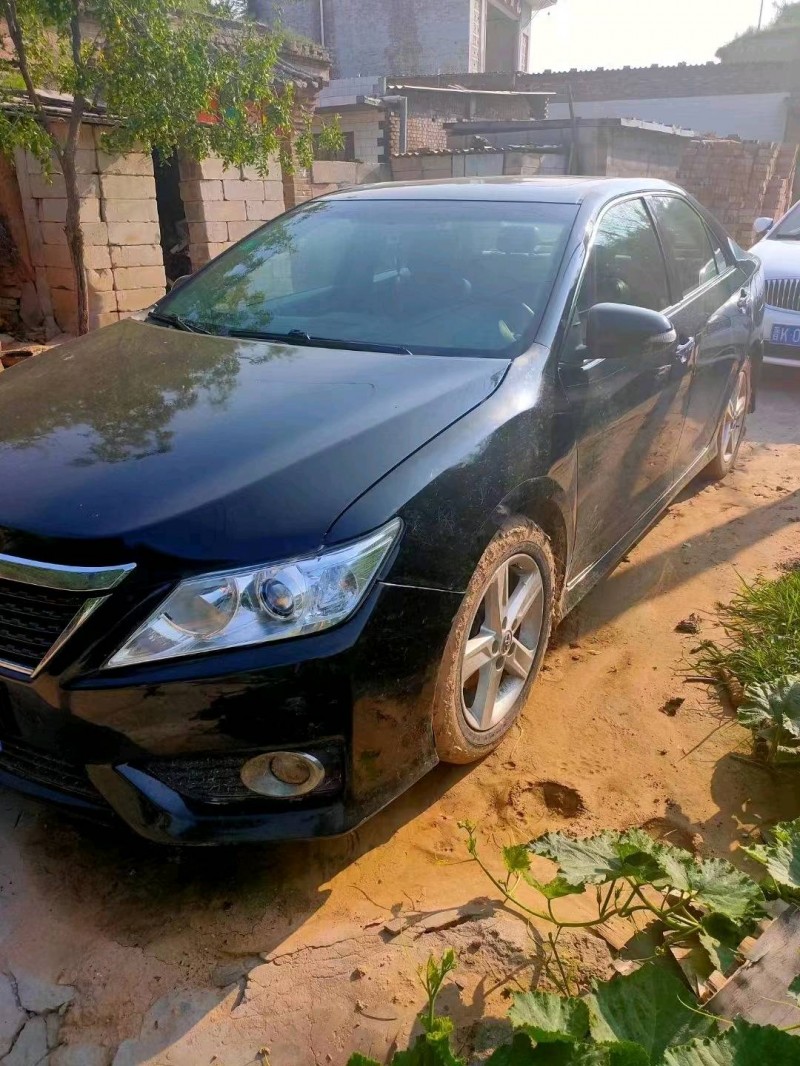 北京14年丰田凯美瑞2