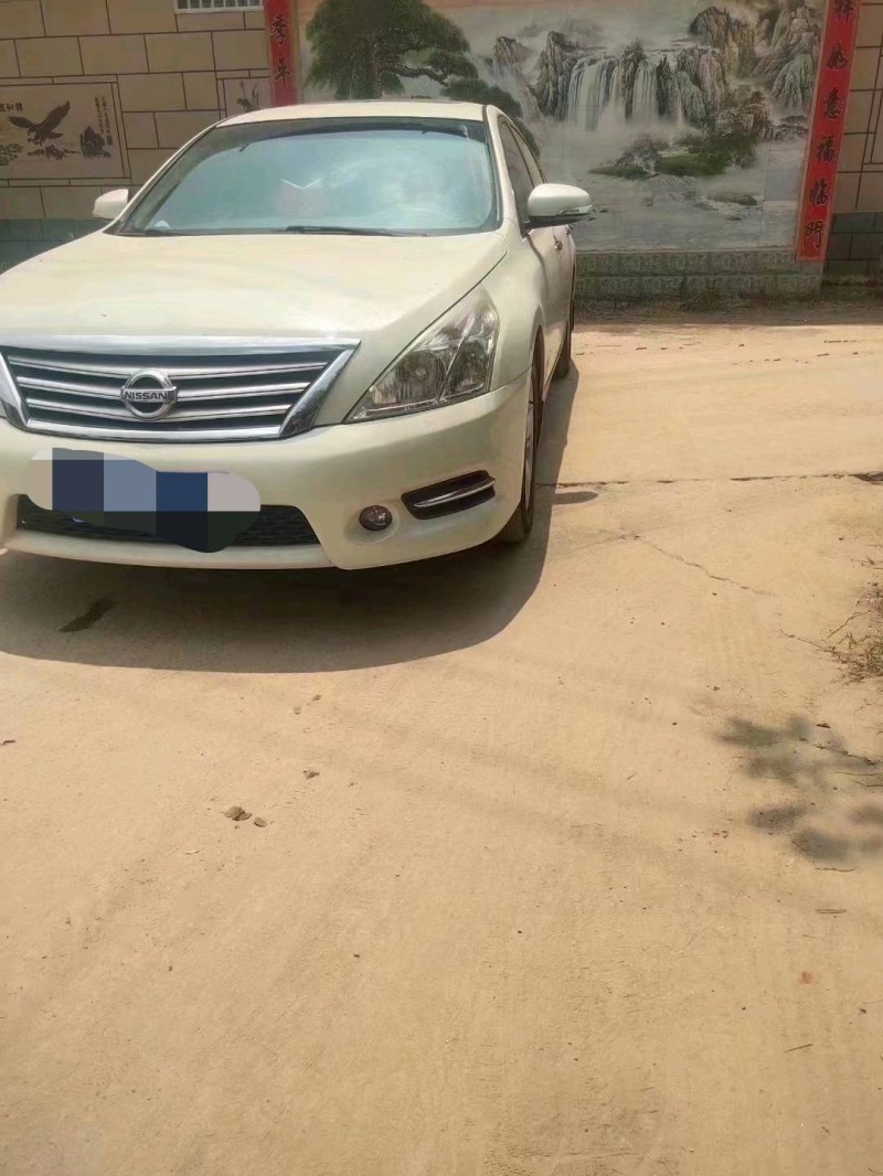 北京12年日产天籁6