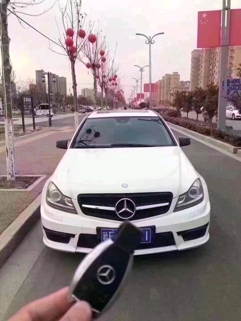 北京13年奔驰C1
