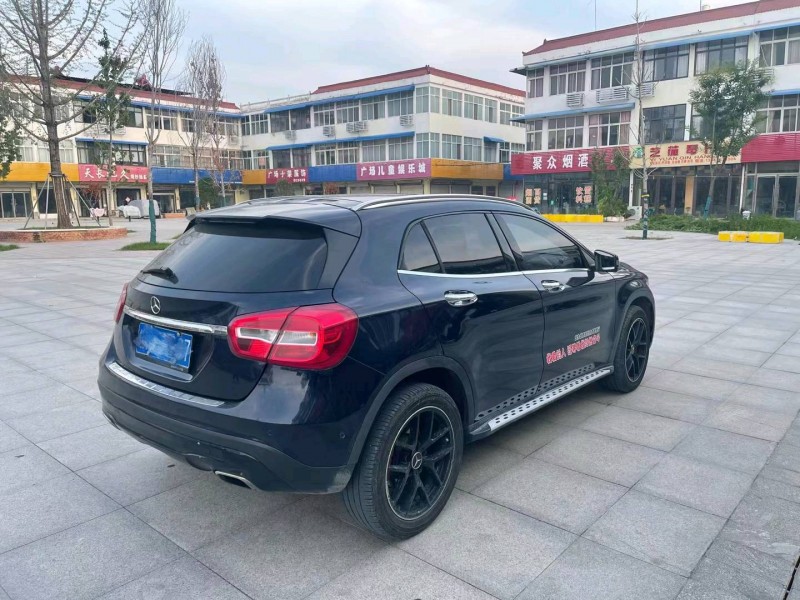 徐州16年奔驰GLA8