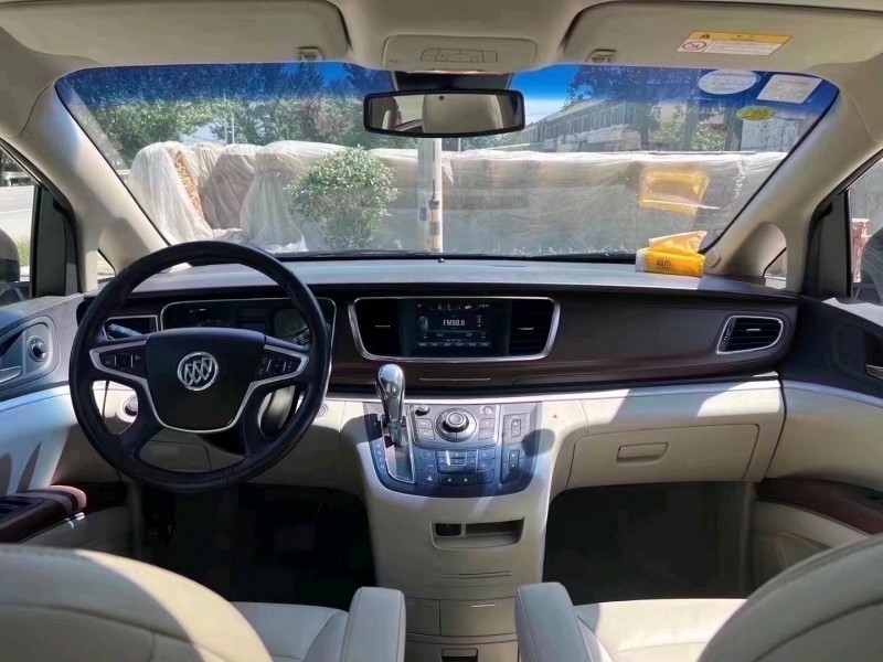 北京19年别克GL85