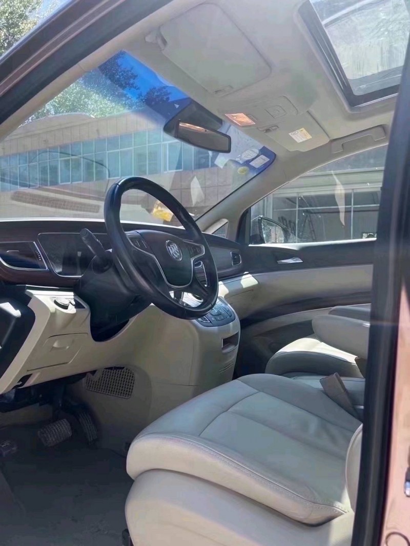 北京19年别克GL86