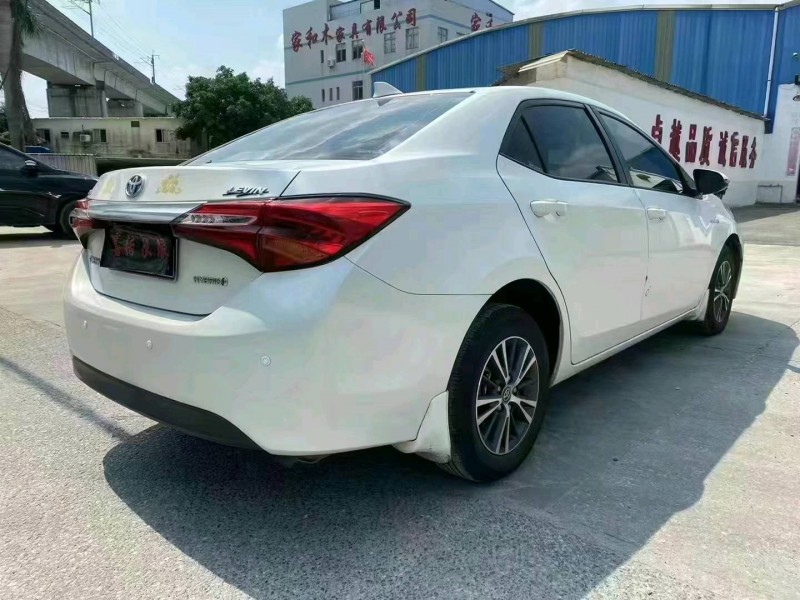佛山16年丰田雷凌3