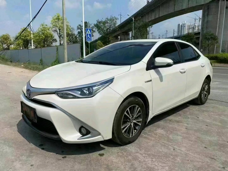 佛山16年丰田雷凌2