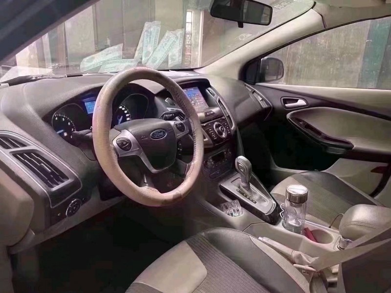 北京13年福特福克斯4