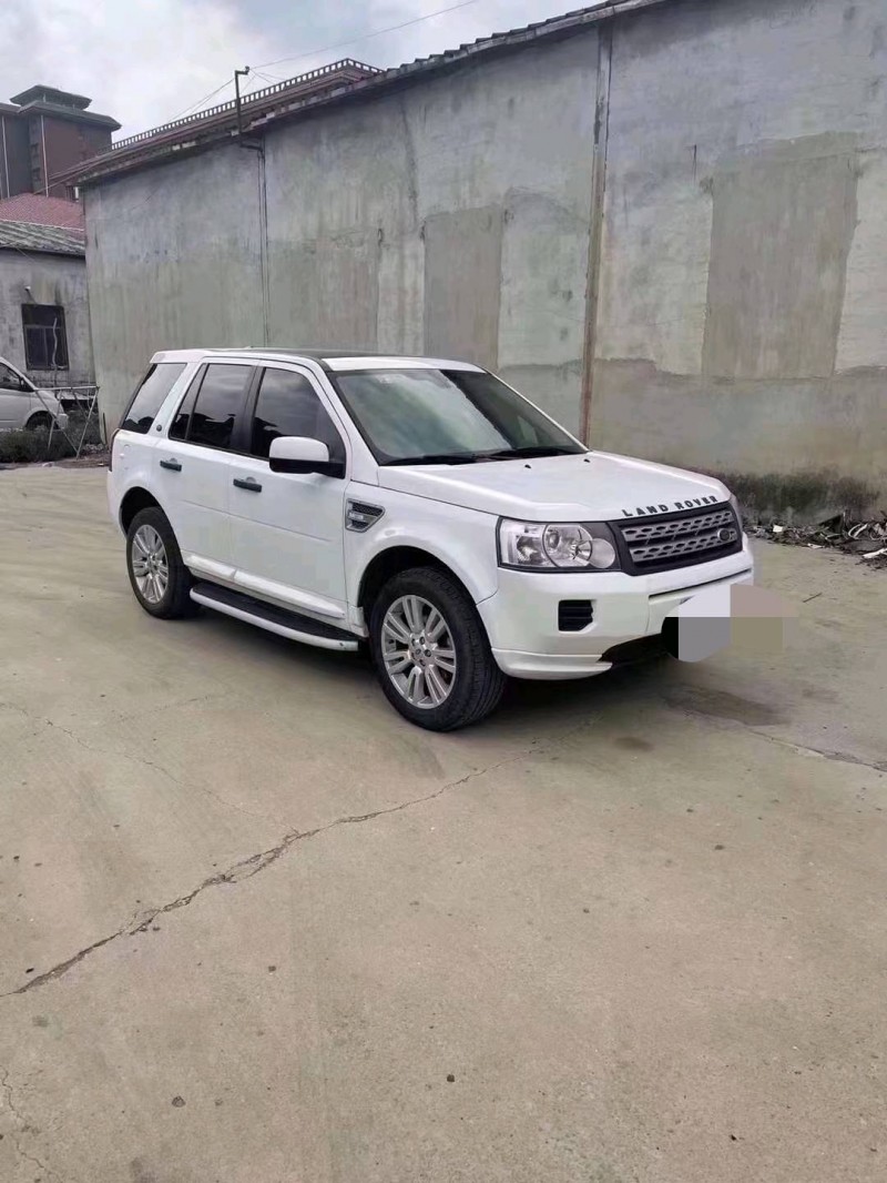 北京13年路虎神行者3