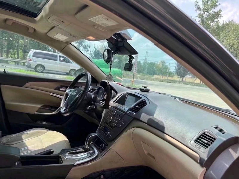 北京11年别克君威9