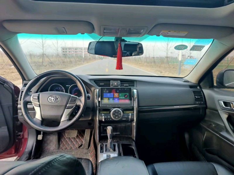 徐州12年丰田锐志4