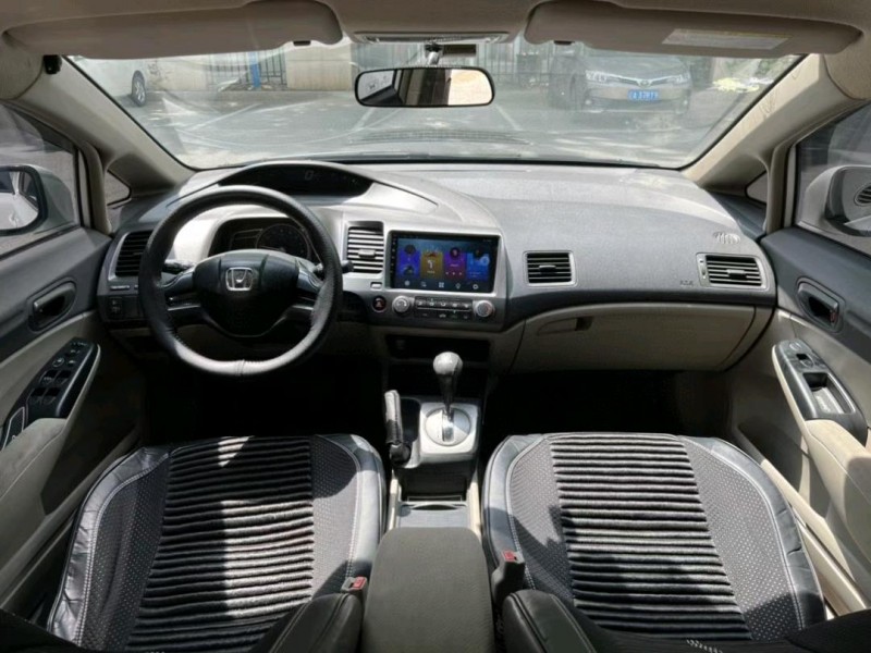 沈阳12年本田思铭9