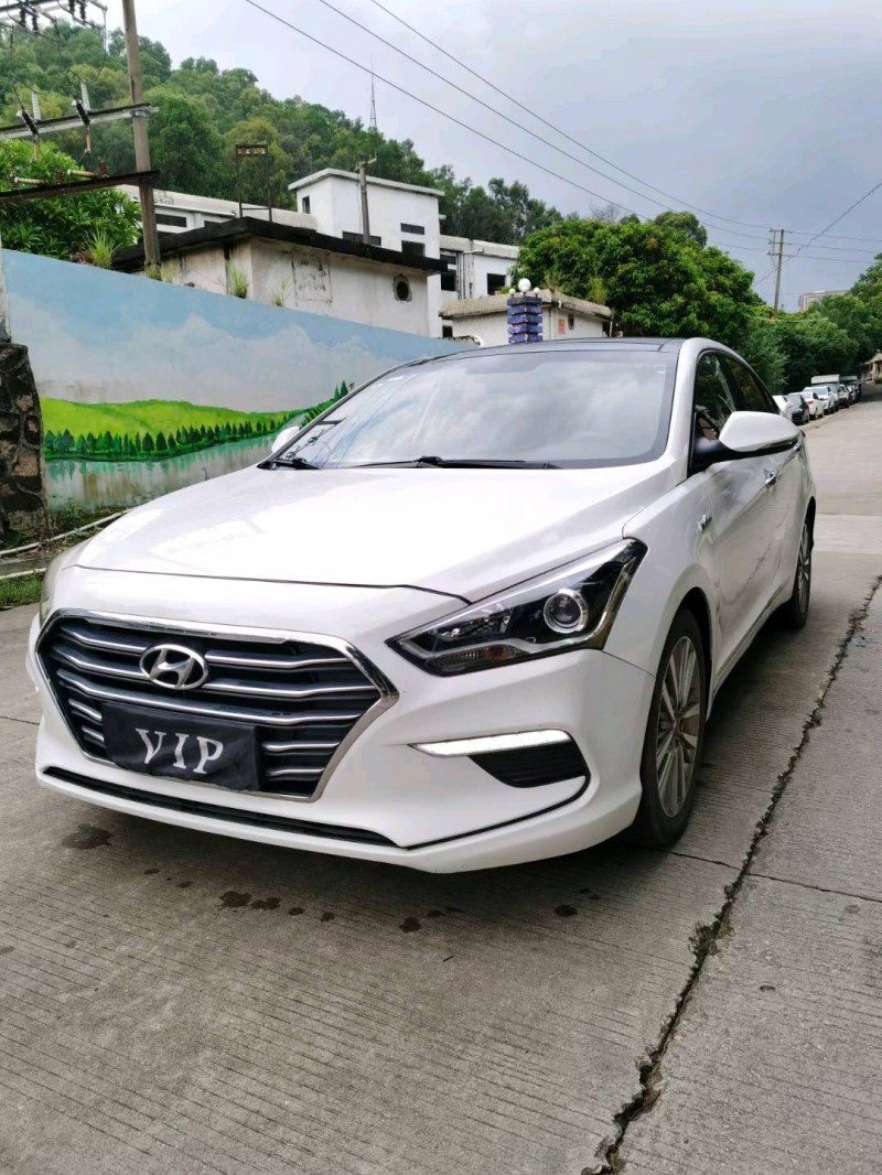 东莞17年现代名图3